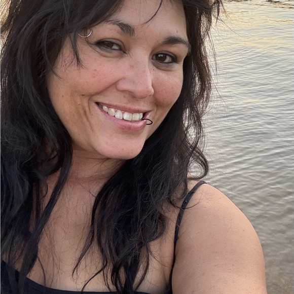 Meet your Posher, Rita - Picture 5 of 5